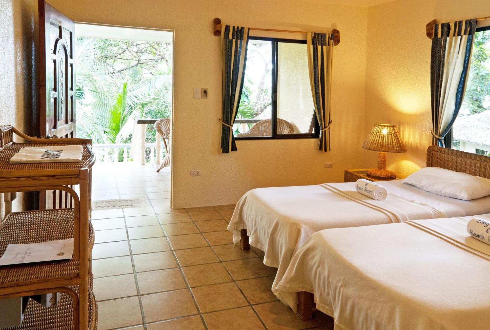Easy Diving And Beach Resort Sipalay Exterior photo
