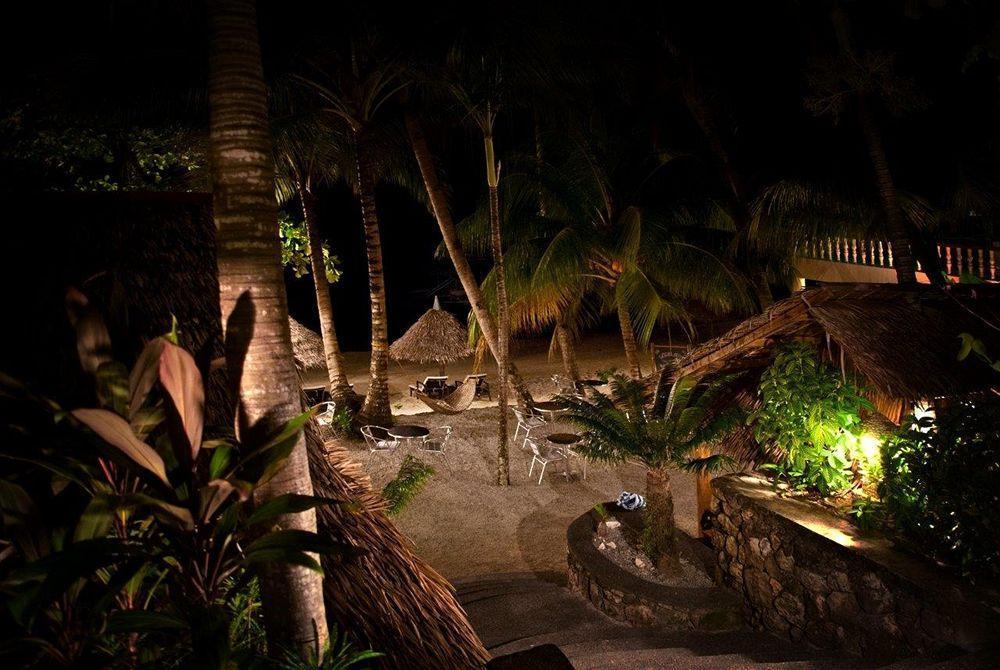 Easy Diving And Beach Resort Sipalay Exterior photo