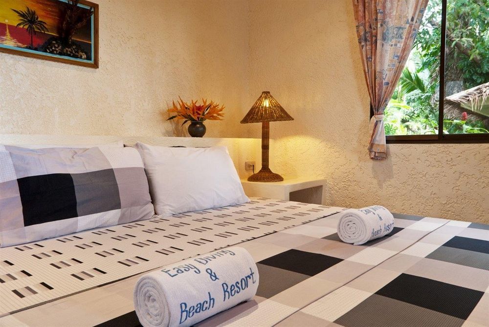 Easy Diving And Beach Resort Sipalay Exterior photo