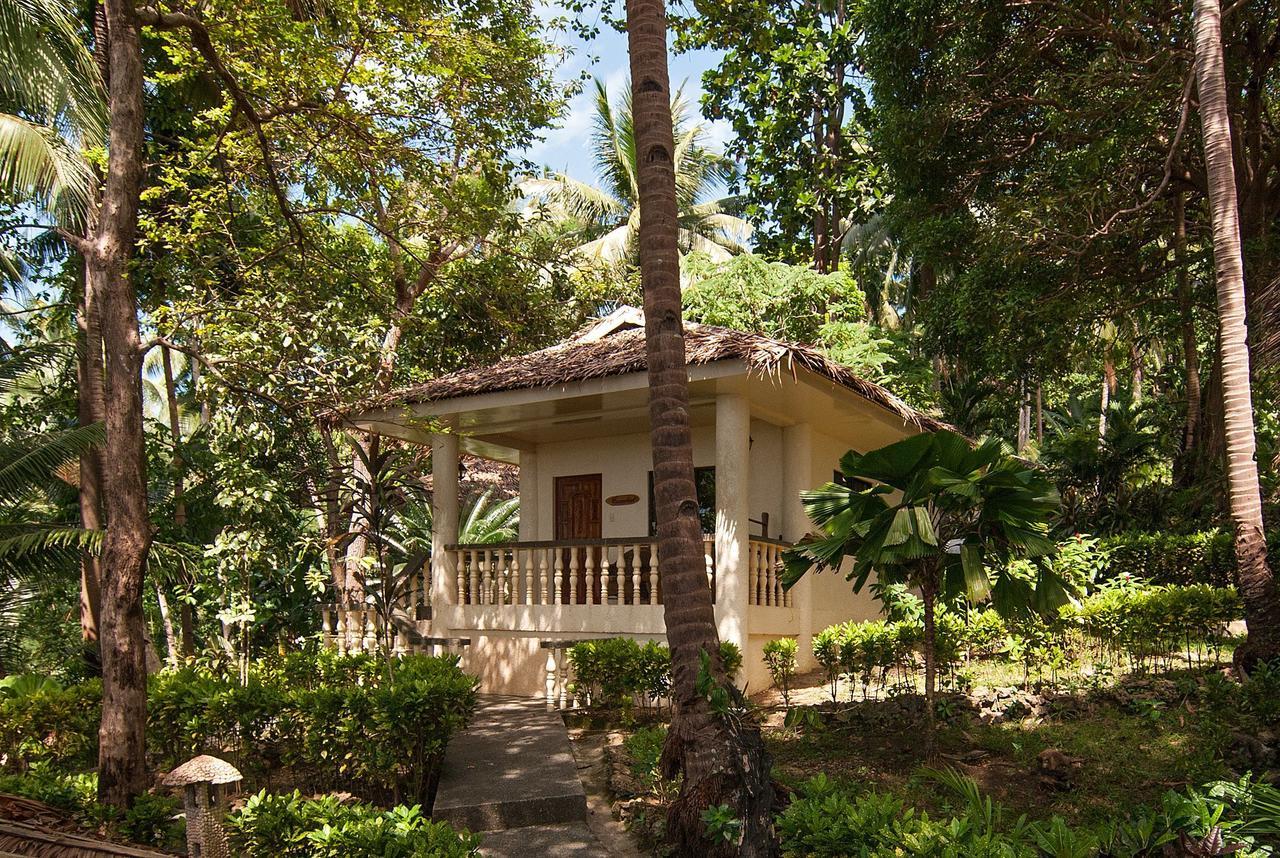 Easy Diving And Beach Resort Sipalay Exterior photo